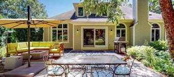 Inviting home with charming outdoor area & firepit - short drive downtown