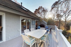 Outdoor dining - Summer home with expansive deck & wonderful location for beachgoers (Mashpee)