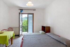 1 chambre, draps fournis