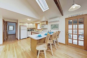 Fridge, microwave, oven, dishwasher - Charming Home with Deck, Screened Porch, Private Balcony, Near Beaches (Edgartown)