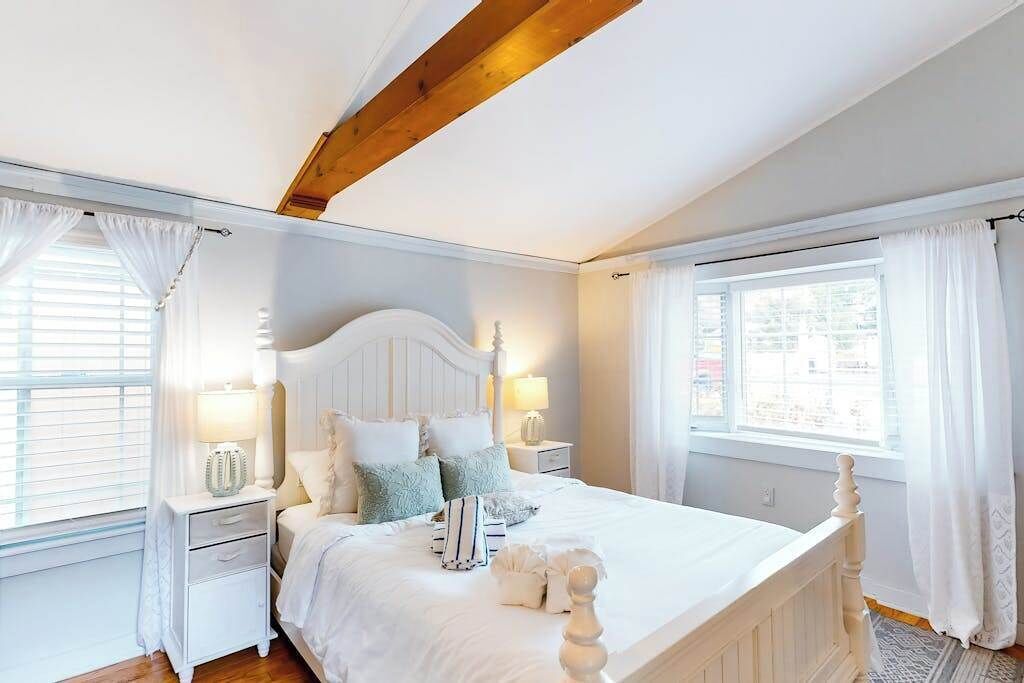 5 dormitorios, cuna de viaje, wifi y ropa de cama