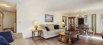 Oak Bluffs Home with Renovated Screened-in Porch - Short Drive to Beach
