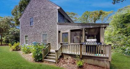 Oak Bluffs Home with Renovated Screened-in Porch - Short Drive to Beach