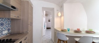 Fantasy House Suites