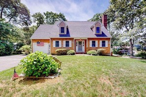 Exterior - Our House in West Falmouth | House in Falmouth with private beach access (Falmouth)