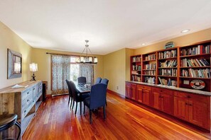 Interior - Spacious home near the ferry & downtown with enclosed yard, games, & W/D (Tisbury)