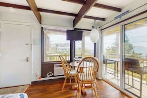 Dining - Cozy studio condo close to the beach with bay views and deck (North Truro)