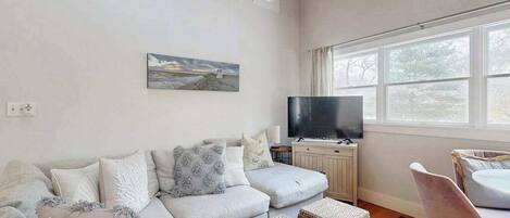 TV, offices
