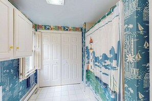 Interior - Dog-friendly, custom-designed home with 180-degree salt marsh view & 2 decks (Yarmouth Port)