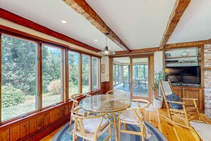 Dining - Dog-friendly, custom-designed home with 180-degree salt marsh view & 2 decks (Yarmouth Port)