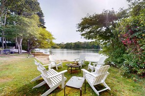 Terrace/patio - Waterfront gem with deck, bonus den & 2 kayaks - near dining & beach (South Yarmouth)