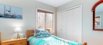 Family-friendly home in the trees w/ wraparound deck - near beaches