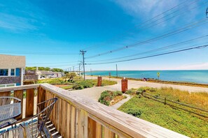Property grounds - Oceanfront, 2nd-floor condo with amazing view - steps to beach, near town/trails (Provincetown)