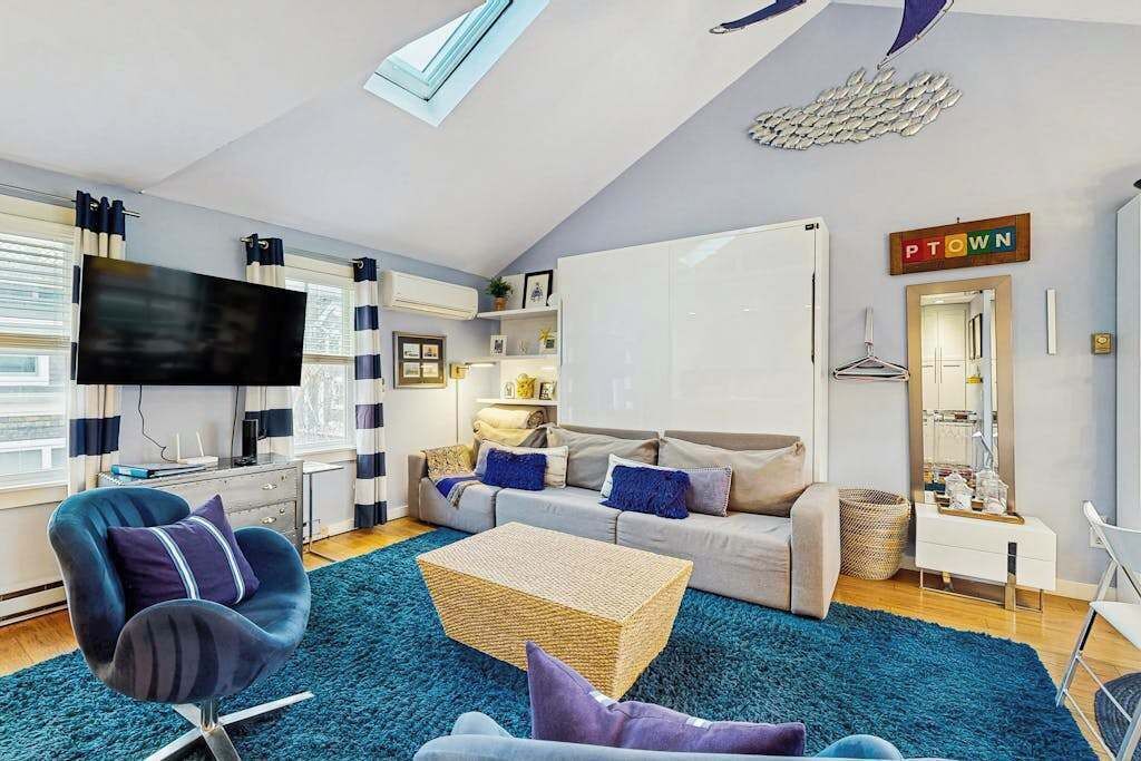 TV, offices