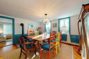 Dining - Beautifully Remodeled Classic Beach Home on Cape Cod Rail Trail (Orleans)