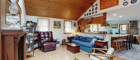 TV, DVD player, offices