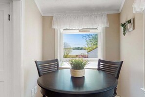 Dining - Bright home steps from private beach with kayaks, dock & Onset Bay view (Wareham)