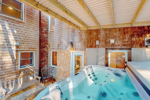 Expansive, dog-friendly home with sauna, decks & great location