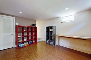 Interior - Classic Cottage with Artist's Garden | Minutes to Mayo Beach, Power's Landing (Wellfleet)