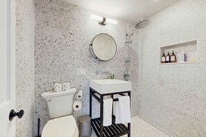 Shower, hair dryer, towels - West End updated dog friendly home w/ firepit, AC & yard (Provincetown)