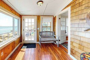 Interior - Lovely oceanfront cottage with deck, grill, & panoramic views (Plymouth)