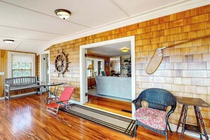 Interior - Lovely oceanfront cottage with deck, grill, & panoramic views (Plymouth)