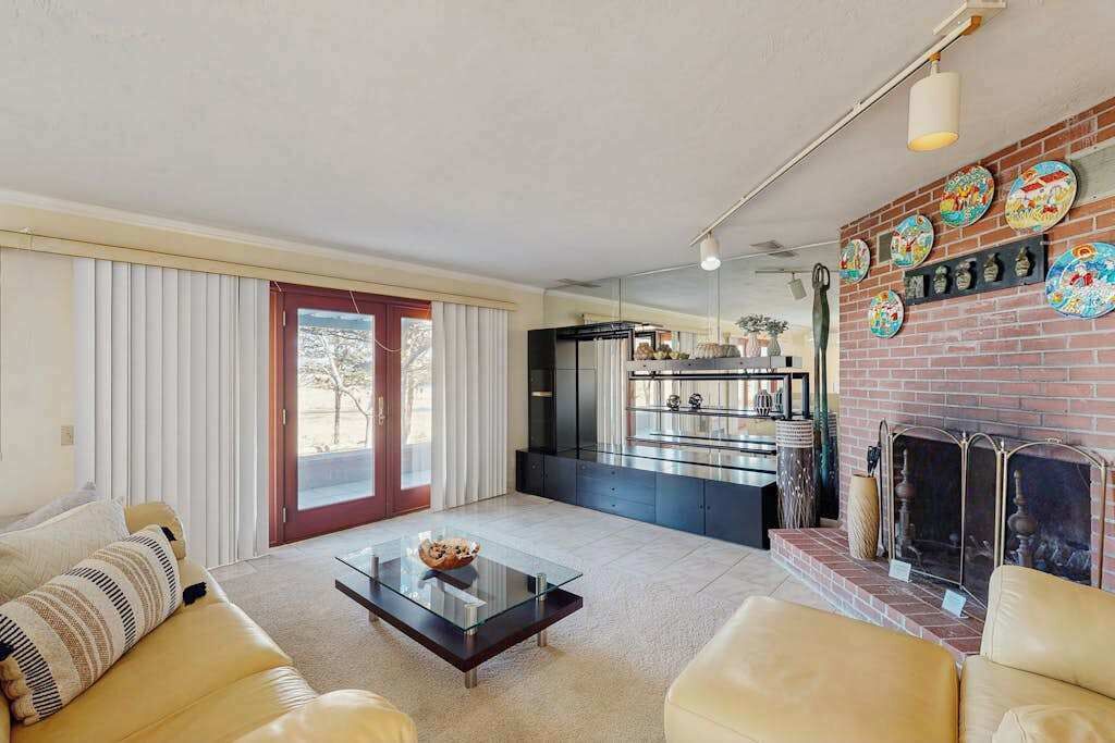Great Waterfront Property With Wildlife Views & Walking Distance To Beach! - Eastham, MA