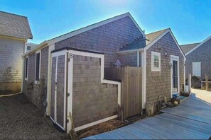 Exterior - Peaceful Beachfront Cottage with Bay Views: near town, bike trails & dune walks (North Truro)