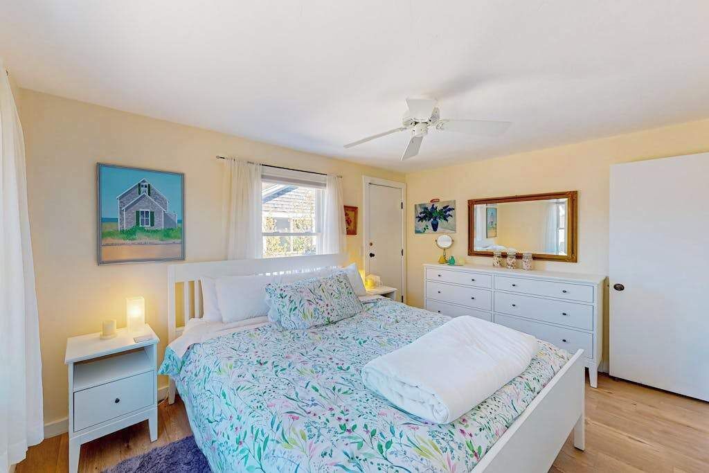 Cozy Condo Retreat With Harbor Views And Perfect Provincetown Location - 코드 곶