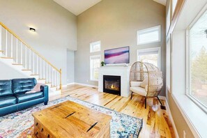 TV, fireplace, video games, offices