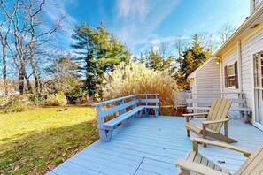Terrace/patio - Biking, Beaches, & Private Backyard Perfect For Grilling (North Falmouth)