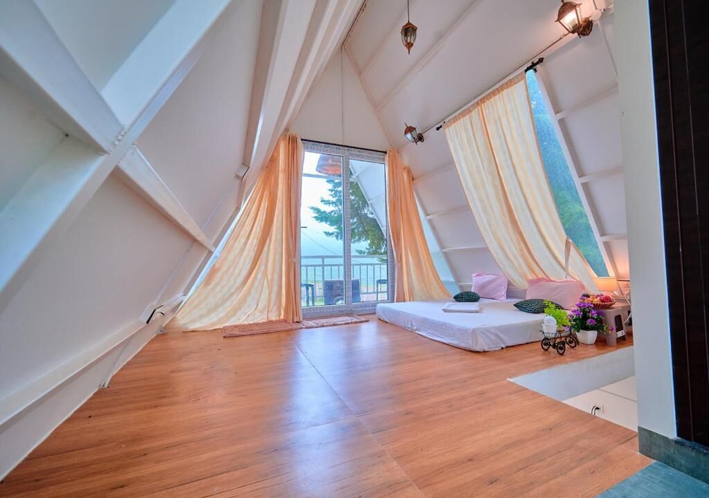 Villa - balkon - bjergudsigt | Skrivebord, gratis Wi-Fi, sengetøj