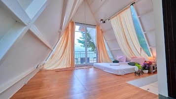 Villa, Balcony, Mountain View