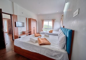 Suite, 2 Bedrooms, Balcony, Garden View | Desk, free WiFi, bed sheets - Cucuu Nest Conoor by VOYE HOMES (Coonoor)