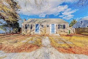 Exterior - Duplex bungalows with fast WiFi, enclosed yard, & walkable locale, dog-friendly (West Yarmouth)