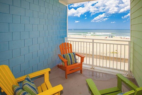 Property grounds - 1st-floor beachfront condo with ocean-view balcony, grill, outdoor pool, & gym (Virginia Beach)
