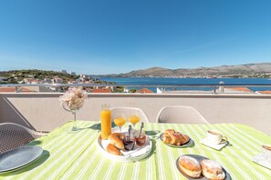 Utendørsservering