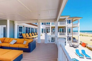 Terrace/patio - Wonderful beachfront home w/private indoor & outdoor pools, WiFi, AC, deck (Virginia Beach)