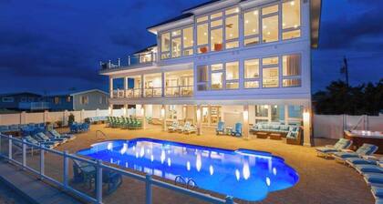 Oceanfront home with regulation pickleball, indoor/outdoor pool, hot tub & gym