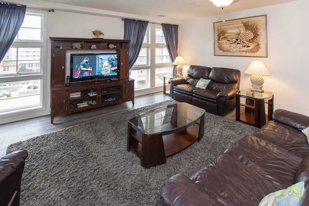 TV, DVD player, escritórios