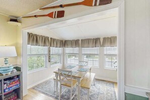 Dining - Bayfront home with great views, pool, hot tub, deck, sunroom, & dock - dogs OK (Virginia Beach)