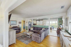 TV, offices - Bayfront home with great views, pool, hot tub, deck, sunroom, & dock - dogs OK (Virginia Beach)