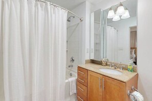 Shower, towels - Oceanfront corner condo with amazing balcony views, outdoor pool & gym (Virginia Beach)