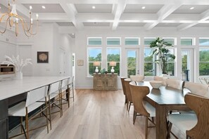 Dining - 🐚Private Pool | 4 Bikes + Golf Cart | Steps to Beach | Gulf Views | 30A All Day (Santa Rosa Beach)