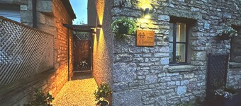 Muddy Boots-La Petite Mews
