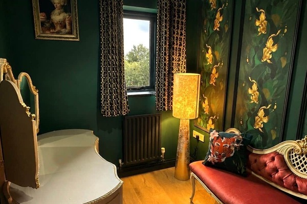 Powder Room-1