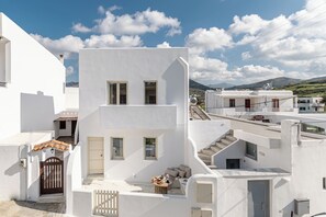 Exterior - Elaia Home luxury village apartment for two Naxos (Naxos)