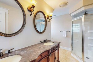 Shower, towels - Incredible bayfront home with private dock, pool & 2 fireplaces (Virginia Beach)
