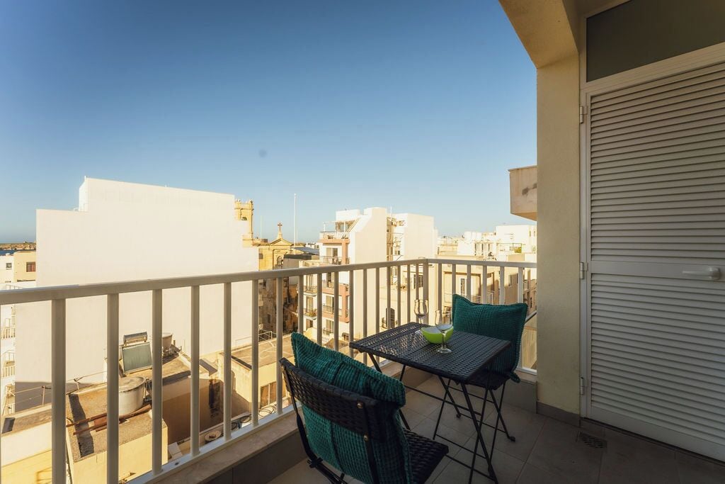 Appartamento Deluxe, vista mare | Ristorazione all'aperto