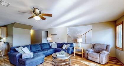 Golf course-front condo with pool, hot tub, dock, tennis, golf, & private beach
